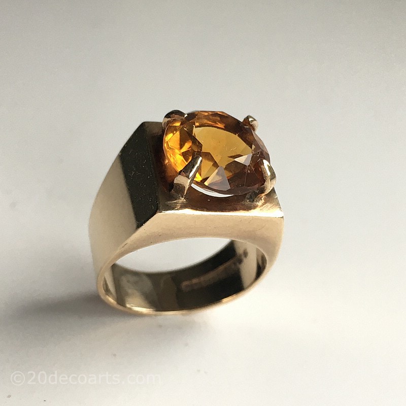 1970s Design 9ct yellow gold and golden citrine set ring