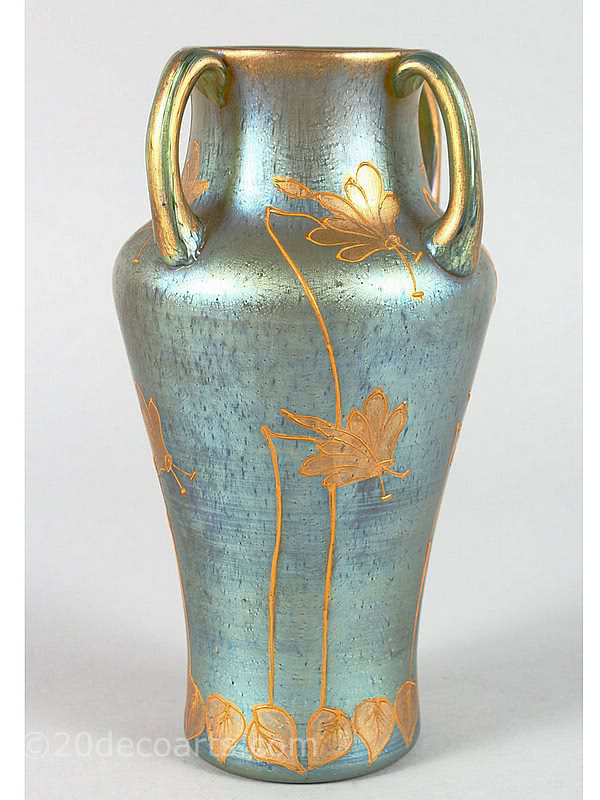  20th Century Decorative Arts |Loetz Glass Vase in Mercur / Merkur decor with enamelled and gilded applied Art Nouveau